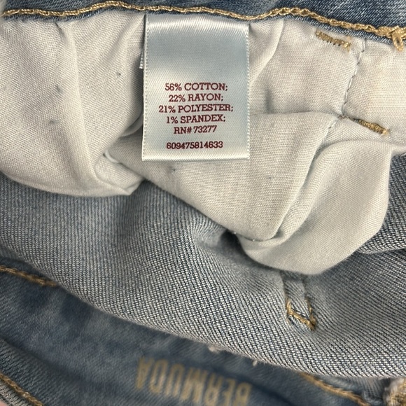 So Bermuda Shorts - Picture 12 of 12